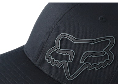 Signature Black Flexfit