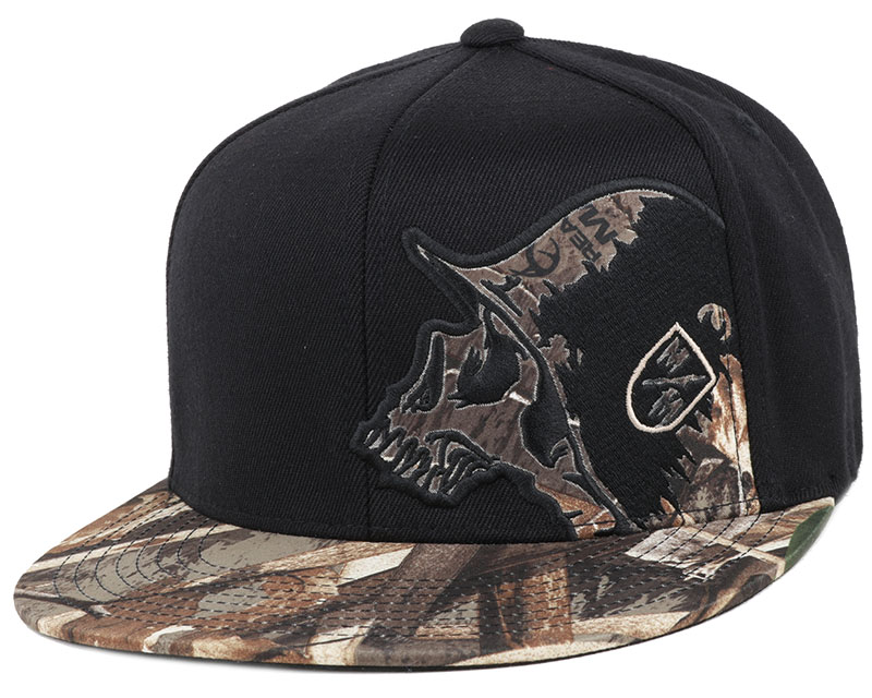 Sly Black/Camo Fitted - Metal Mulisha