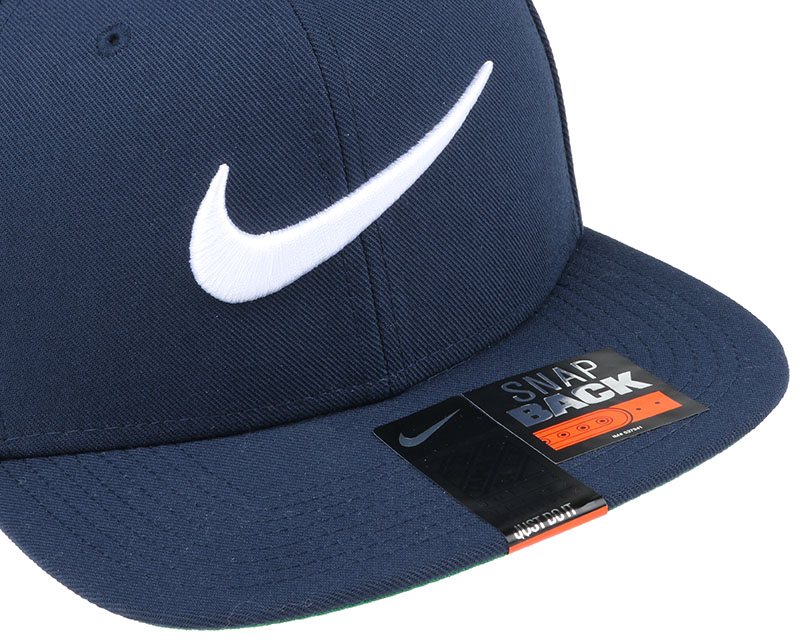 Nike snap cap on sale