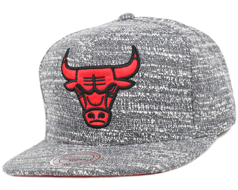 bulls hat grey