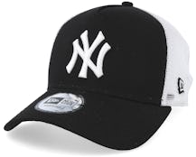 New York Yankees Clean 2 Black/White Trucker - New Era