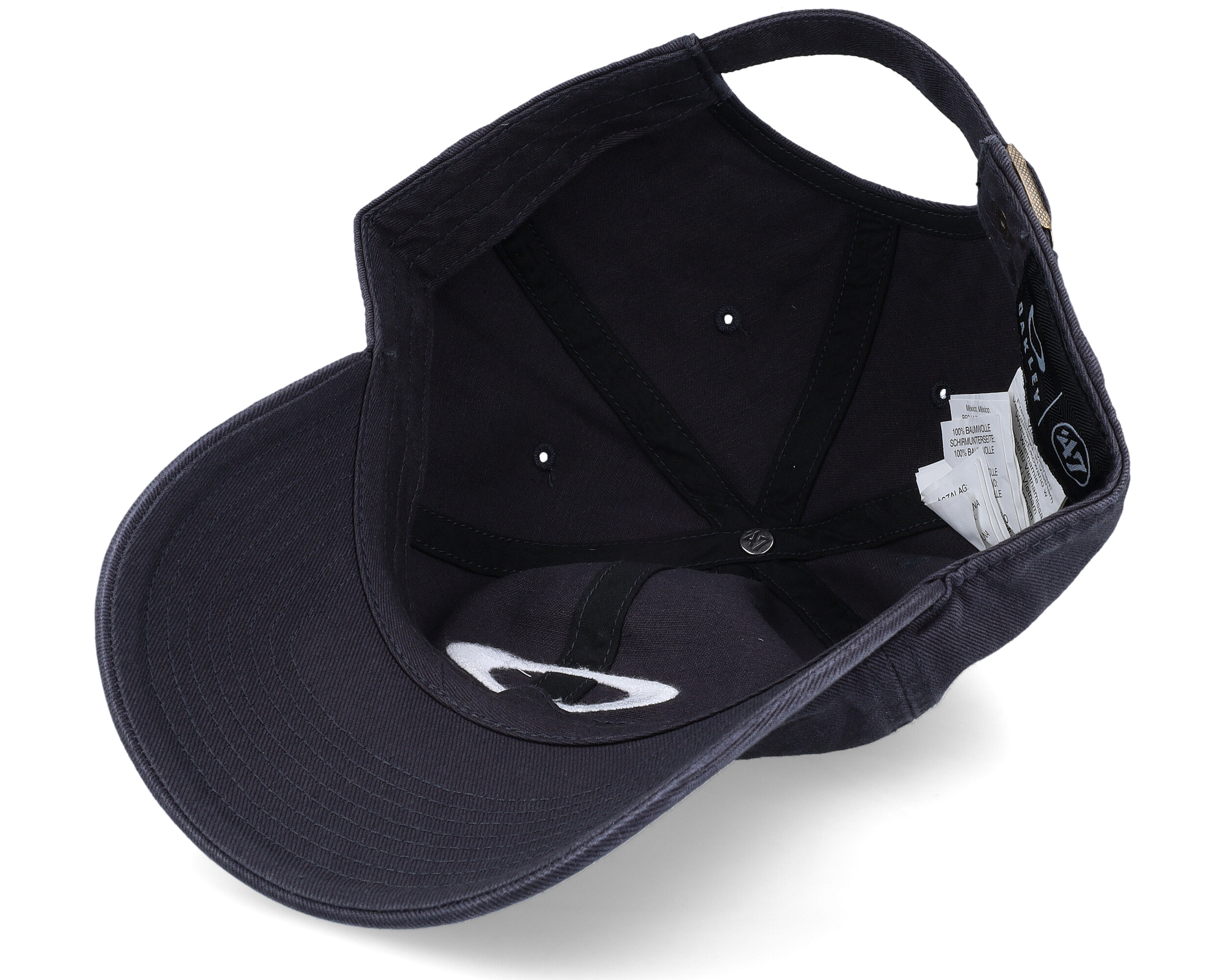 Remix Blackout Dad Cap - Oakley | Hatstoreworld.com