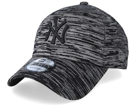 New York Yankees Engineered Fit Strap Black/Black Adjustable - New Era