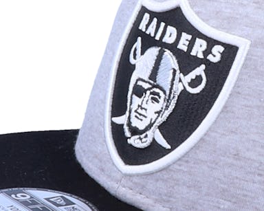 New Era - Oakland Raiders Essential Heather Grey Cuff Knit