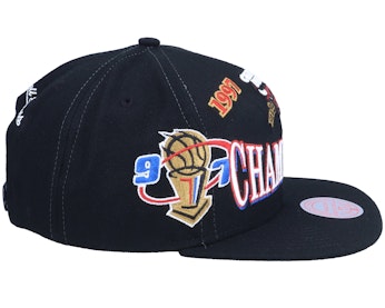 Chicago Bulls 97 Champions Hwc Black Snapback - Main Image
