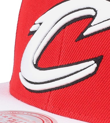 Cleveland Cavaliers Red 2 Tone Scarlet/white Snapback - Mitchell & Ness