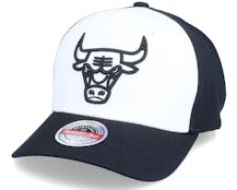 Chicago Bulls Front Post Stretch White/Black Adjustable - Mitchell & Ness