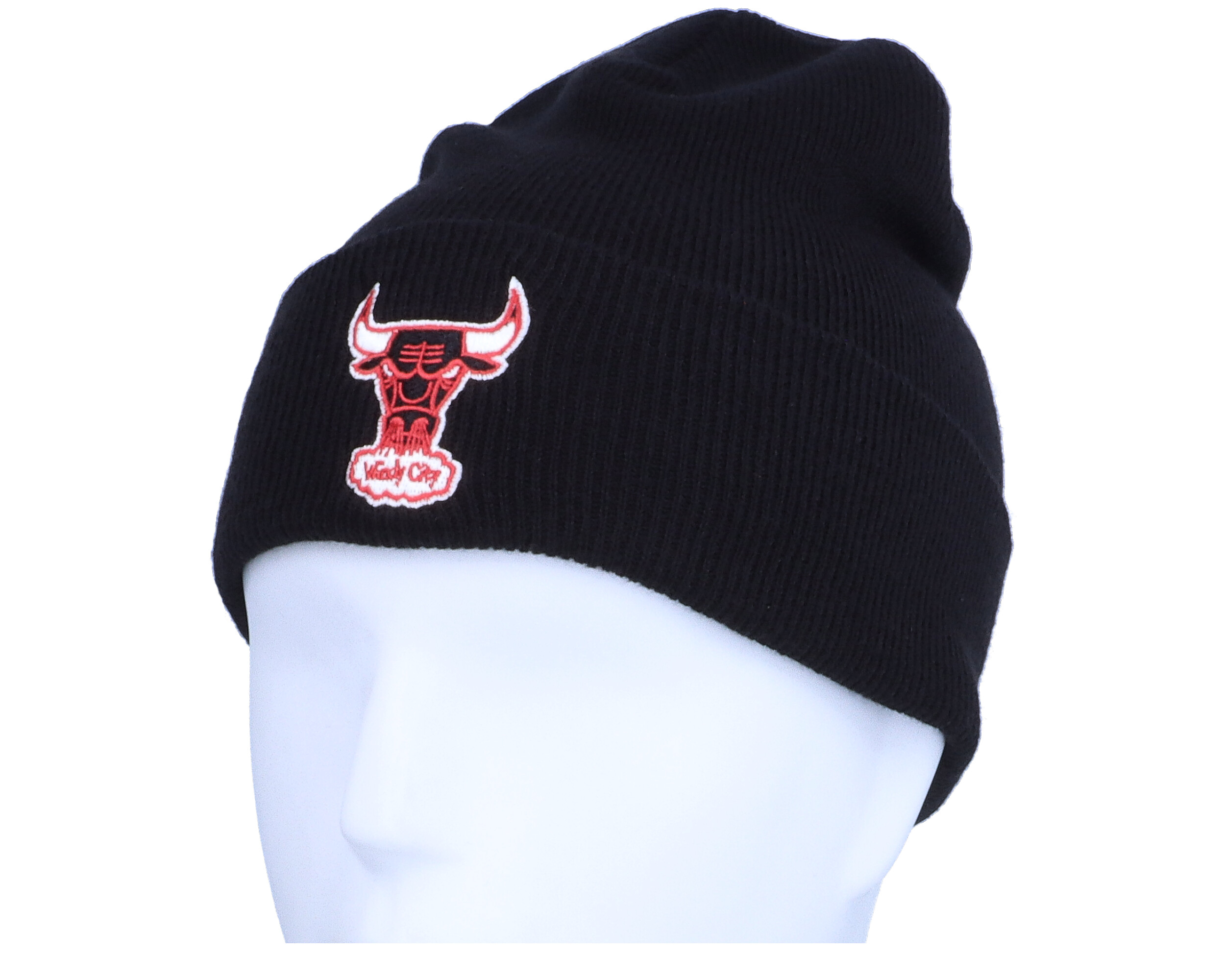 bulls bobble hat