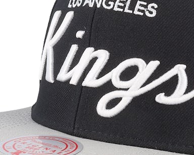Men's Los Angeles Kings Mitchell & Ness Black/Silver Vintage Script Snapback  Hat