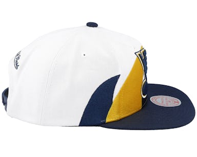 Mitchell & Ness White/Navy St. Louis Blues Vintage Sharktooth Snapback Hat
