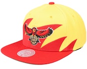 Atlanta Hawks Sharktooth Gold/Red Snapback