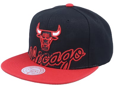 Chicago Bulls Black/Red Mitchell & Ness Snapback Hat