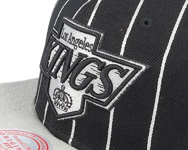 Los Angeles Kings Team Pin Black/Grey Snapback - Mitchell & Ness cap