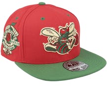 Charlotte Hornets Nightmare Red/Green Fitted - Mitchell & Ness