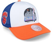New York Knicks Party Time White Trucker - Mitchell & Ness