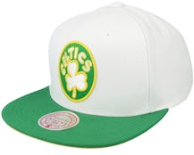 Boston Celtics Core Basic White/Green Snapback - Mitchell & Ness
