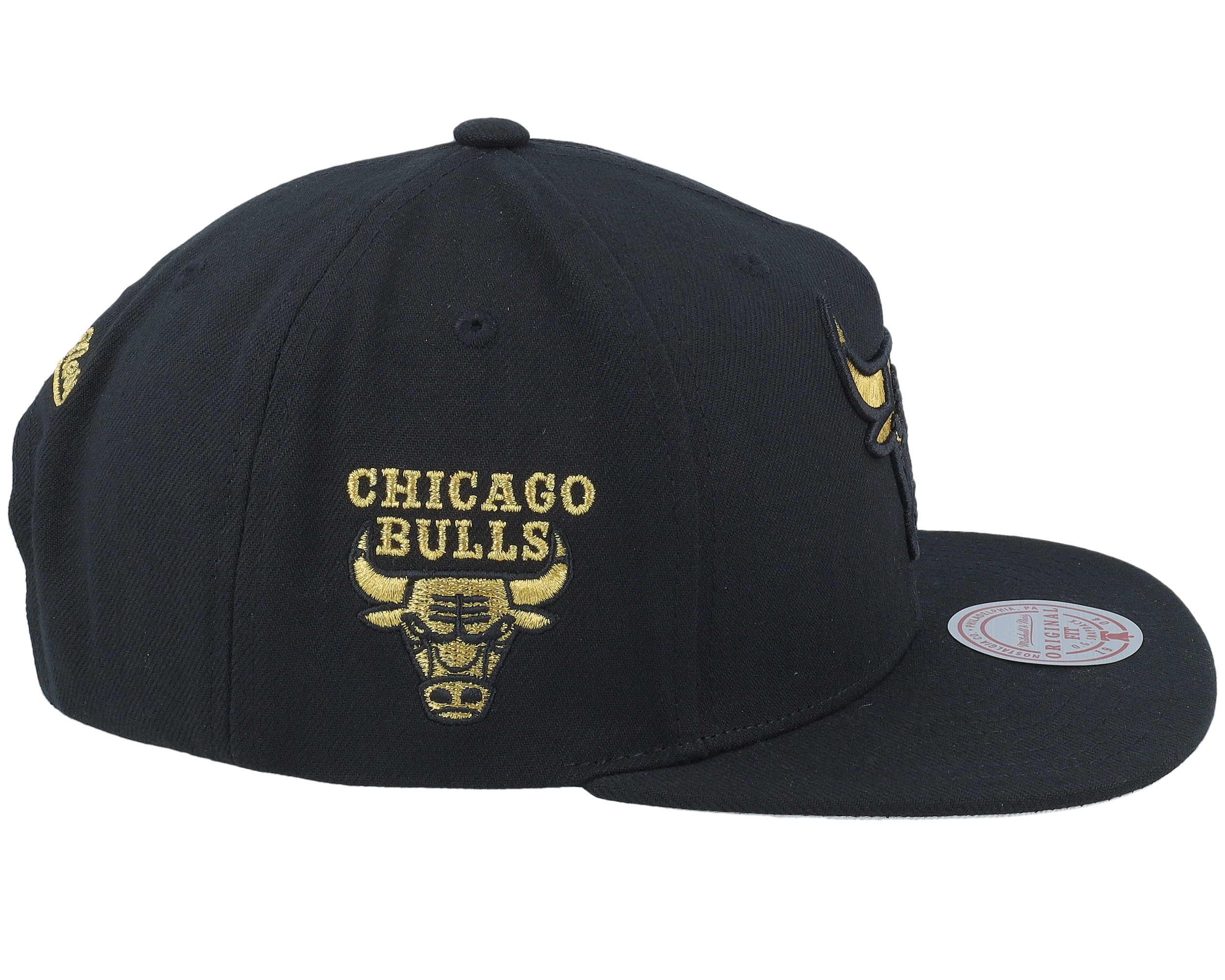 Chicago Bulls Metallic Gold Black Snapback