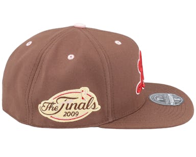 Lids Brown Sugar Bacon 2 Fitted Hat Collection by NBA x Mitchell And Ness