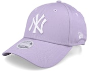 New York Yankees Womens League Essential 9FORTY Lavender/White Adjustable