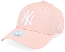 New York Yankees Womens League Essential 9FORTY Pink/White Adjustable - New Era