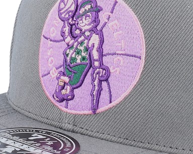 Mitchell & Ness Los Angeles Lakers Gray Wolf Mags Snapback Hat