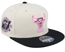 Chicago Bulls Ivory Pastel Off White Fitted - Mitchell & Ness