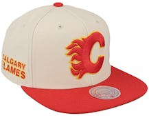 Calgary Flames Vintage Off White Snapback - Mitchell & Ness
