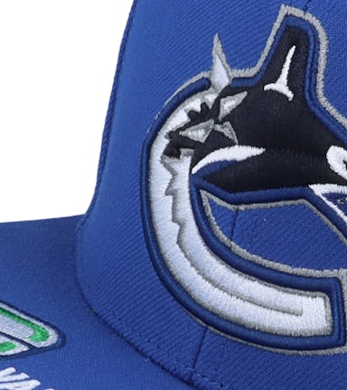 Vancouver Canucks Vintage Hat Trick Blue Snapback - Mitchell & Ness
