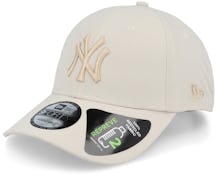 New York Yankees Tonal Repreve 9FORTY Stone/Stone Adjustable - New Era