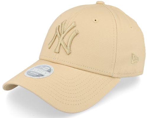 New York Yankees Womens League Essential 9FORTY Beige/Beige Adjustable -  New Era cap