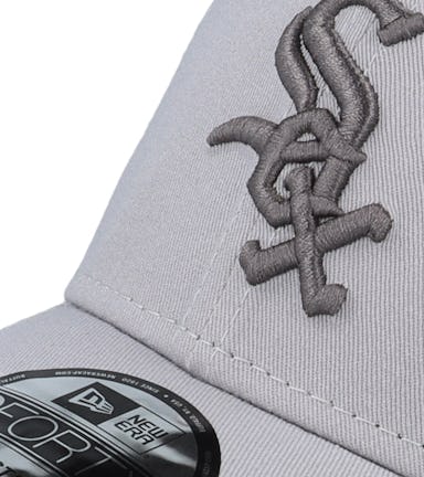 Chicago White Sox League Essential 9FORTY Gray Adjustable - New Era