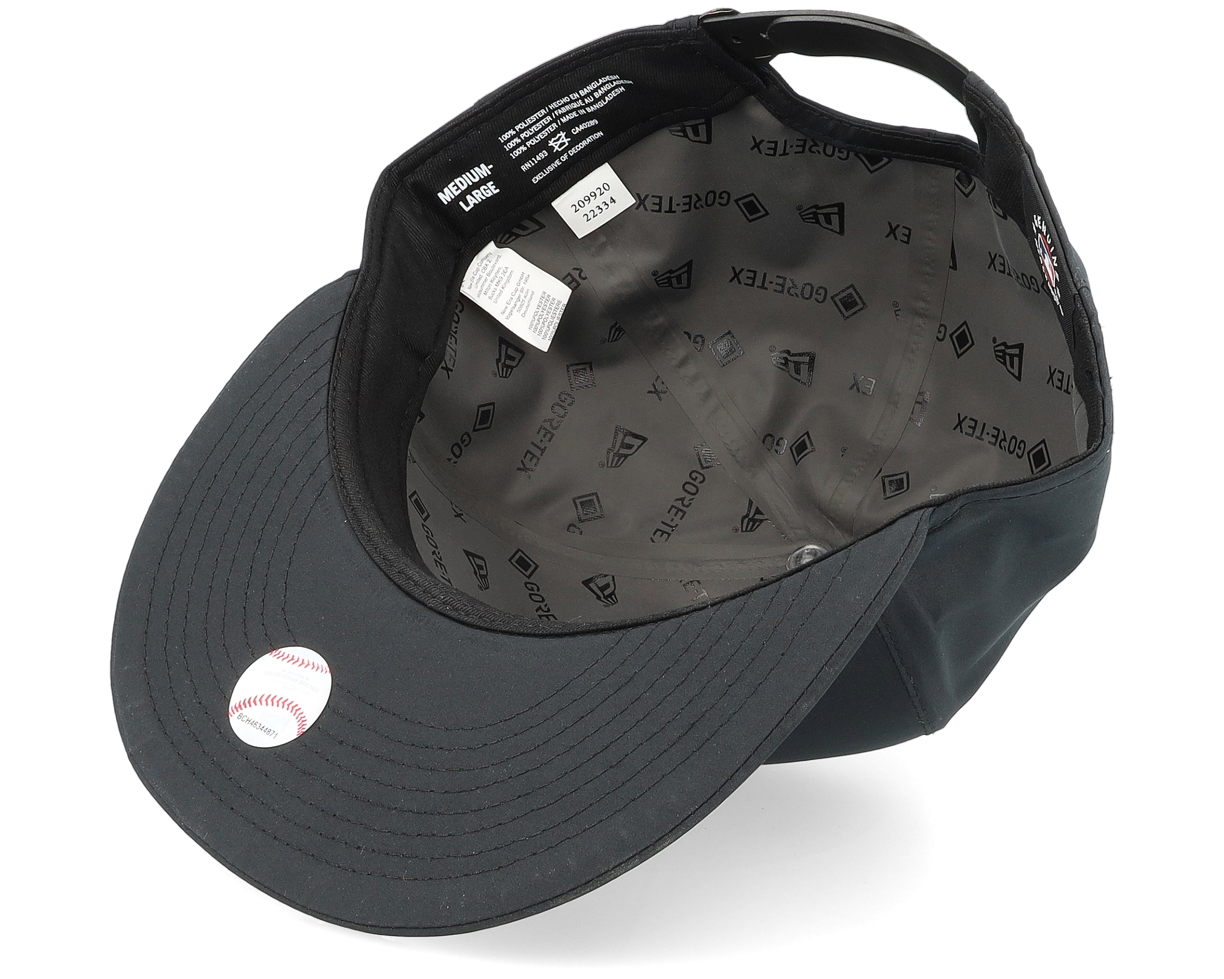 New York Yankees Gore Tex 9FIFTY Black Snapback - New Era