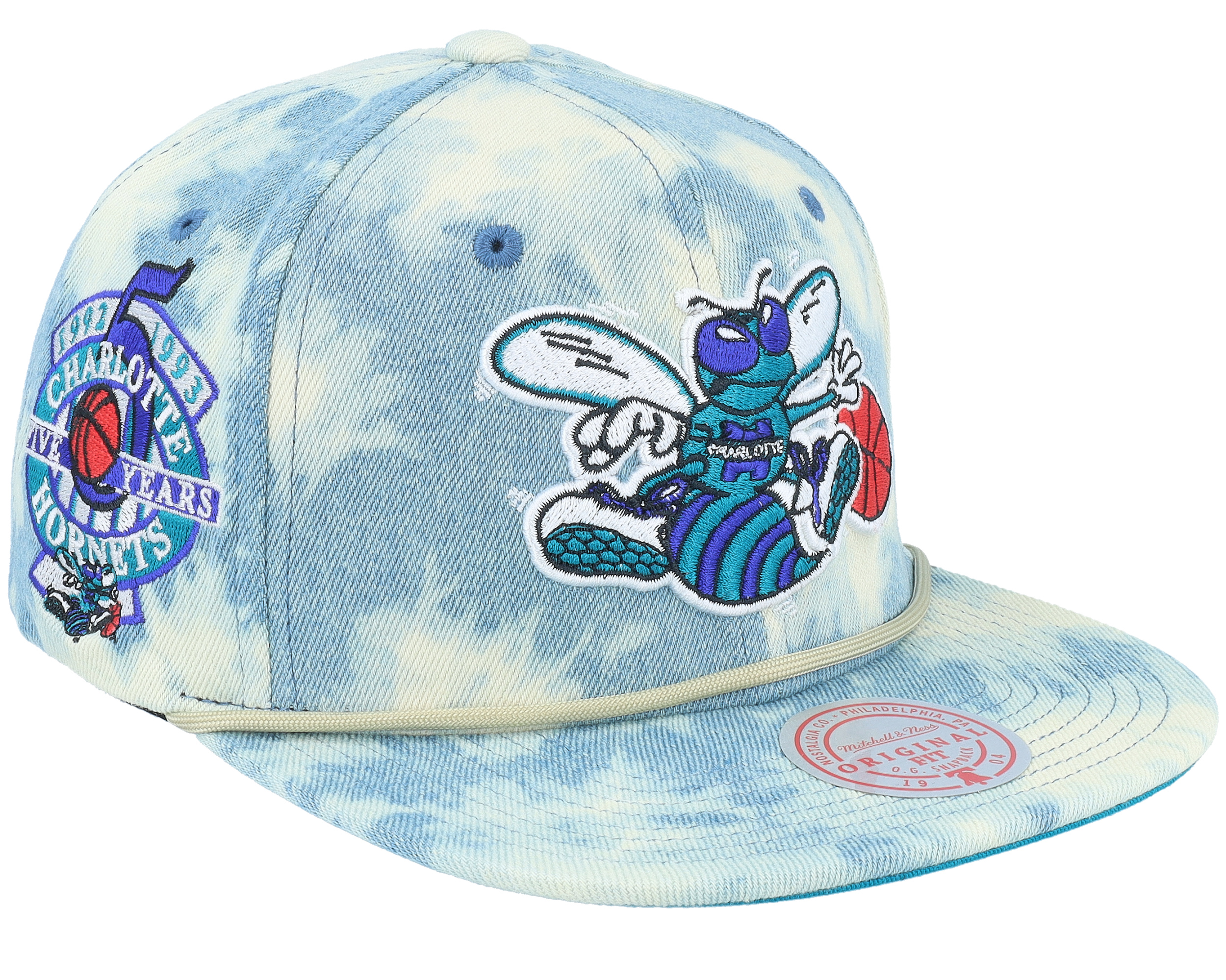 Charlotte Hornets Acid Wash Blue Snapback - Mitchell & Ness cap