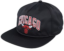 Chicago Bulls NBA Patch Retro Golfer Black/Red Snapback - New Era