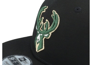 Green Snap On Snapback Milwaukee Bucks Multi Patch 9FIFTY