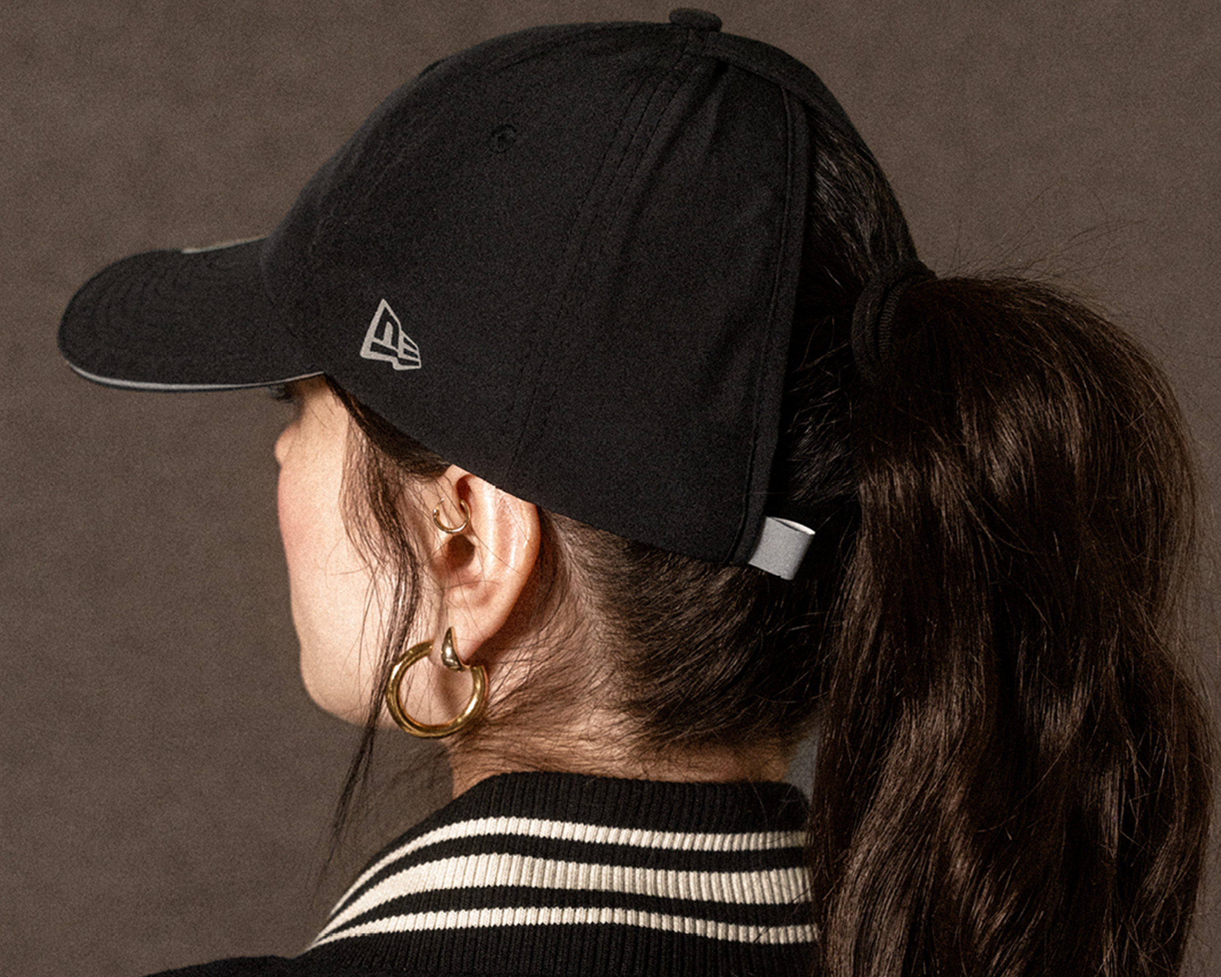 Womens Open Back Ponytail Black Dad Cap