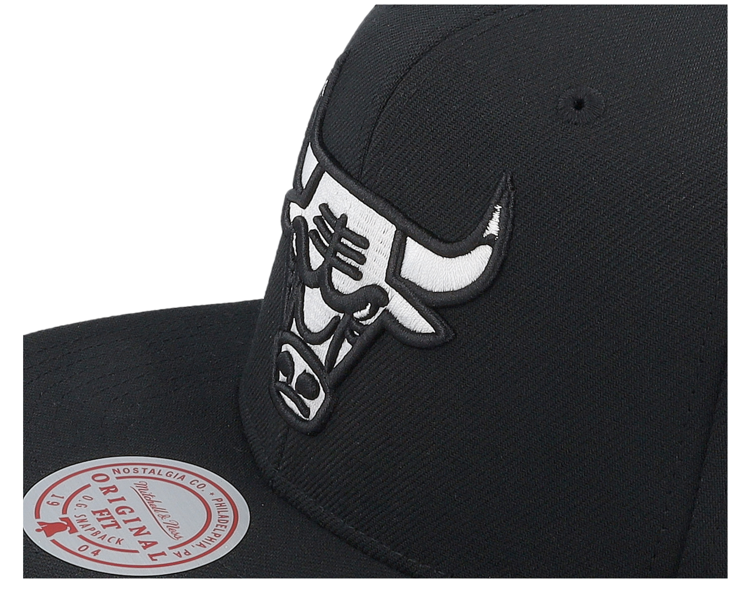 Chicago Bulls Evergreen Black/White Snapback - Mitchell