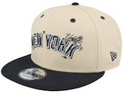 New York Yankees Team Art Khaki/Black Snapback