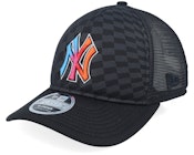 New York Yankees Gradient Raceway Black Trucker