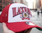 Chicago Blackhawks 9FORTY White/Red A-frame Trucker