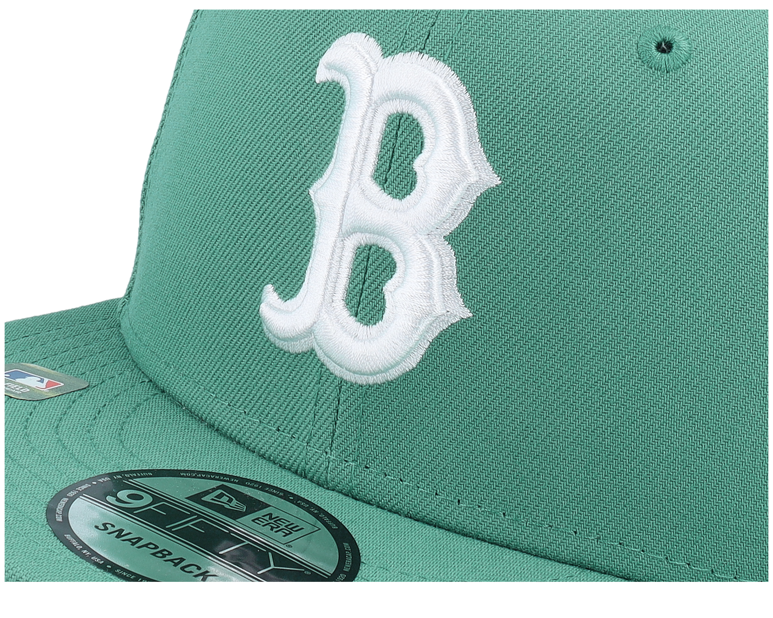 Boston Red Sox MLB City Connect 9FIFTY Aqua Snapback