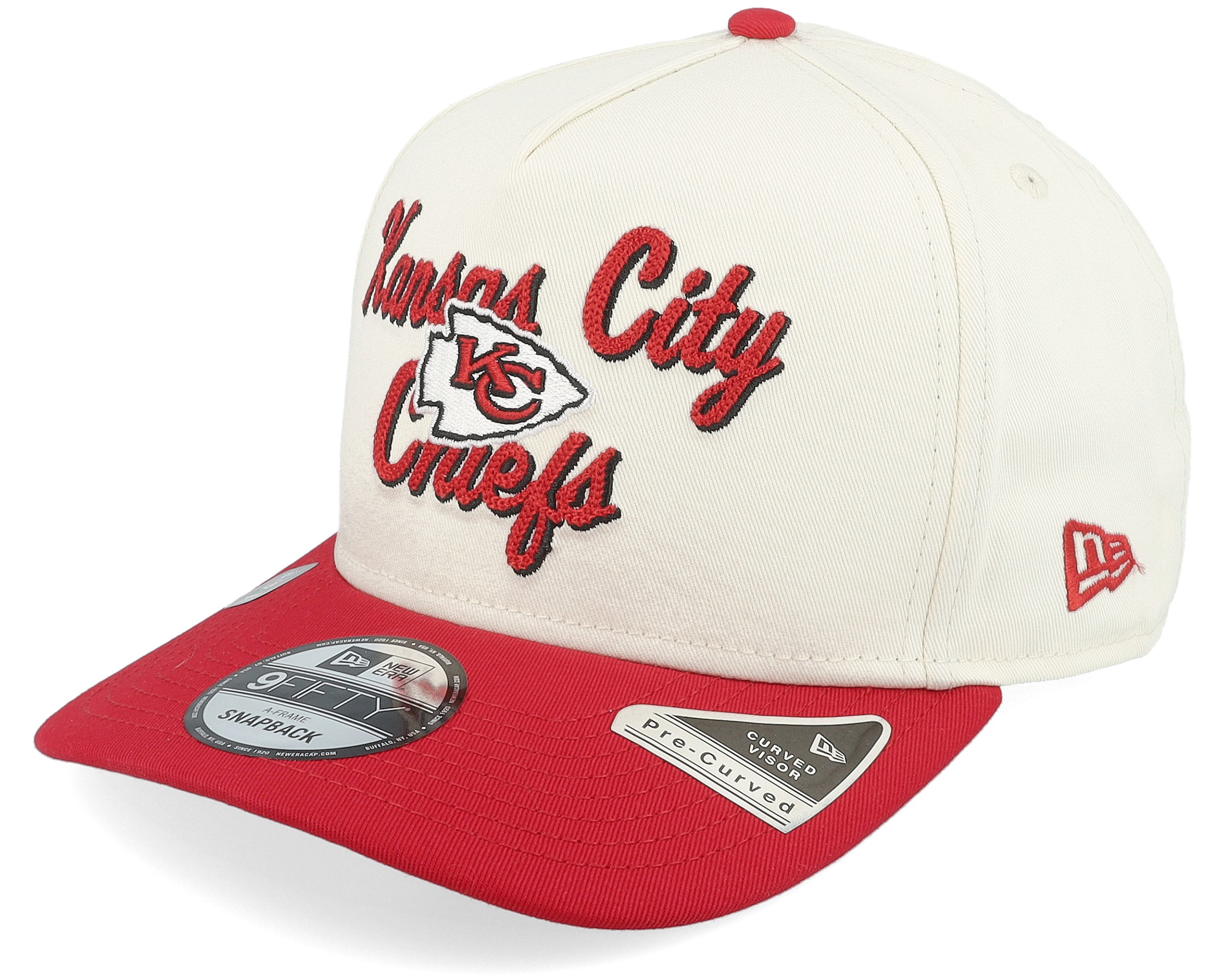 キャップ NFL Kansas City Chiefs parka & cap Kansas City Chiefs New Era 2025 Sideline 9SEVENTY Trucker Cap