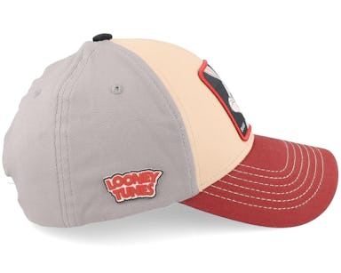 Capslab Bugs Bunny RIN1 Looney Tunes Grey and Red Trucker Hat