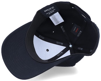 110 Flexfit Velcro Black Adjustable