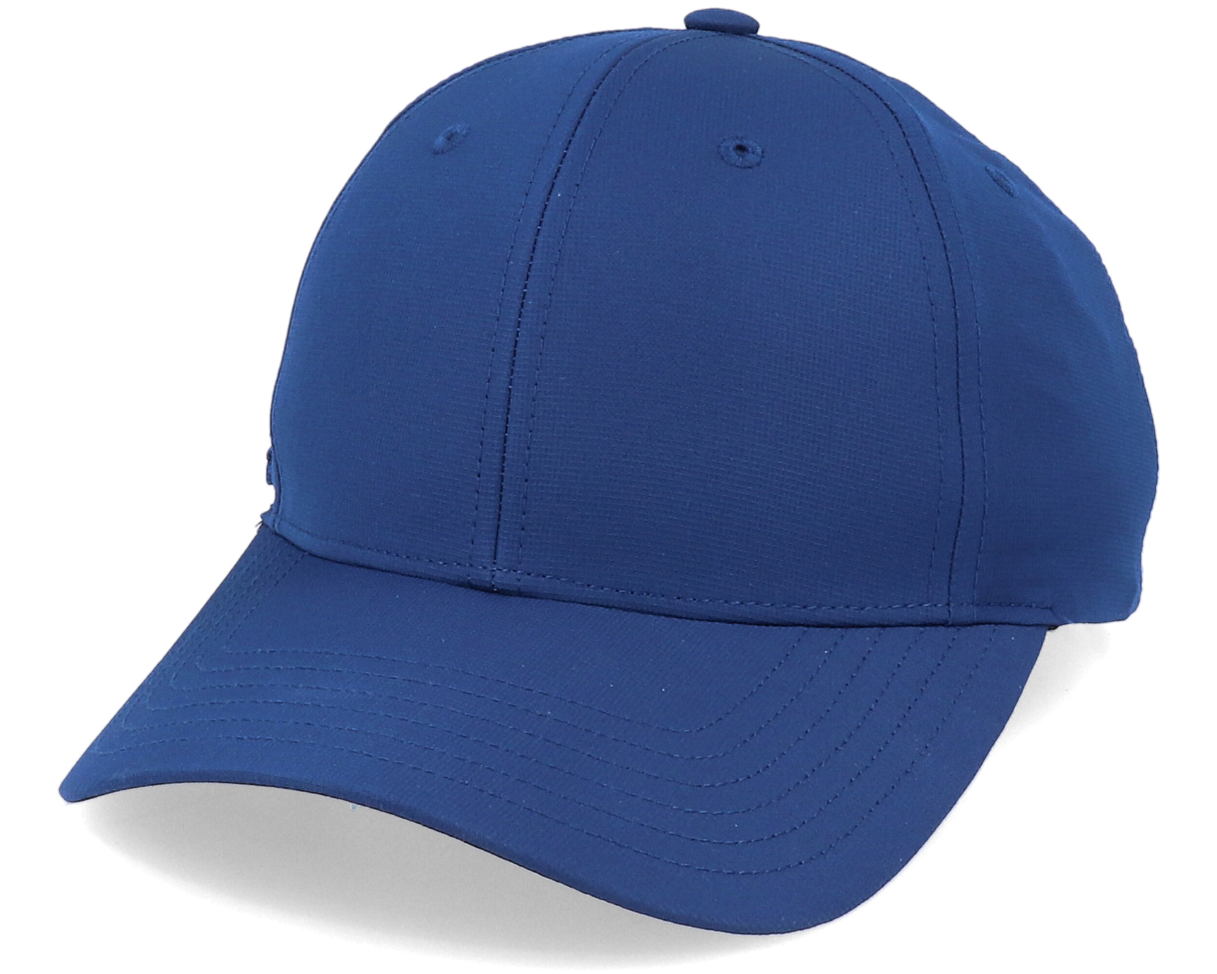 crestable performance hat