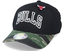 Chicago Bulls Tiger Camo Black/Camo 110 Adjustable - Mitchell & Ness