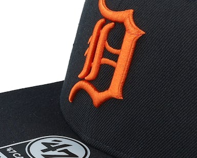 47 Brand Men's Detroit Tigers Black on Black Sure Shot Captain Snapback Hat