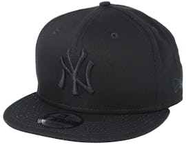 NY Yankees Black/Black 9Fifty Snapback - New Era
