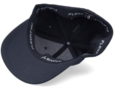 NU Black Flexfit cap -
