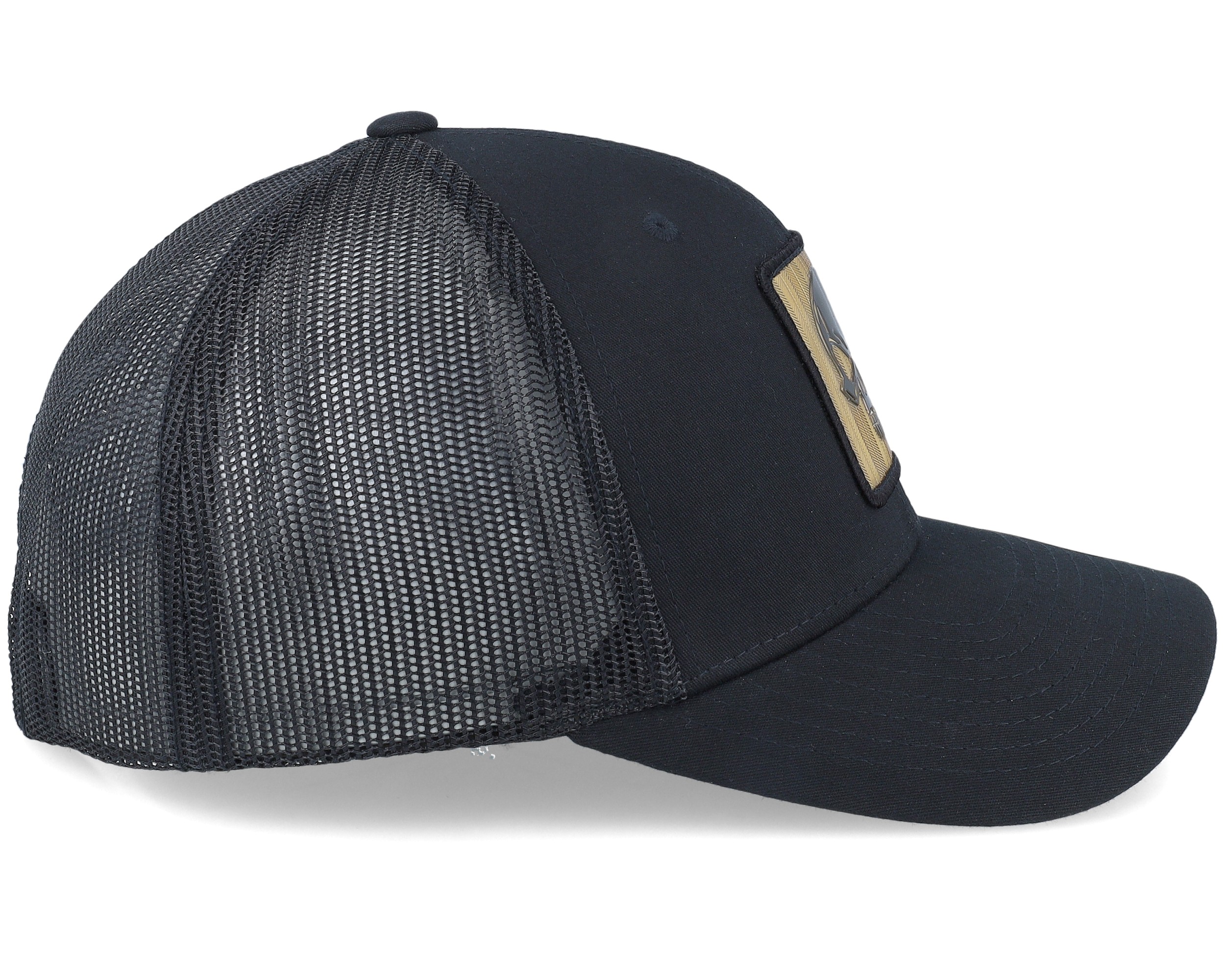 Skull Gold Patch Black Trucker - Iconic | Hatstoreworld.com